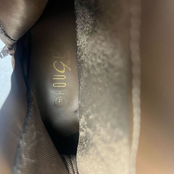 Rouge Womens Chunky Heel Boots size 6 Faux Leather Taupe Y2K Style - Picture 8 of 10